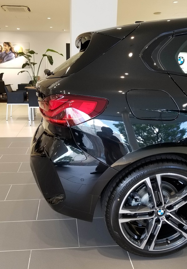 BMW新型1シリーズのリア側面