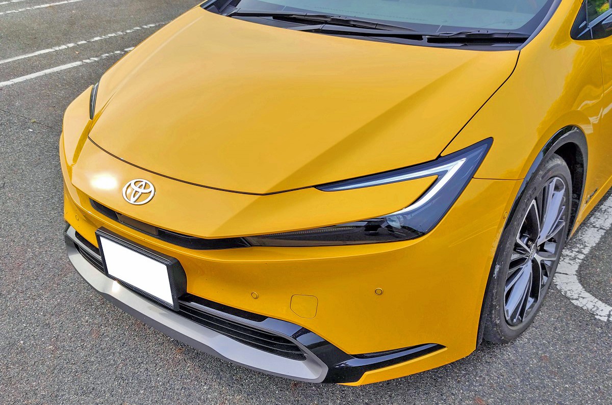 新型プリウス | マスタードというボディーカラーの魅力 | Attractive